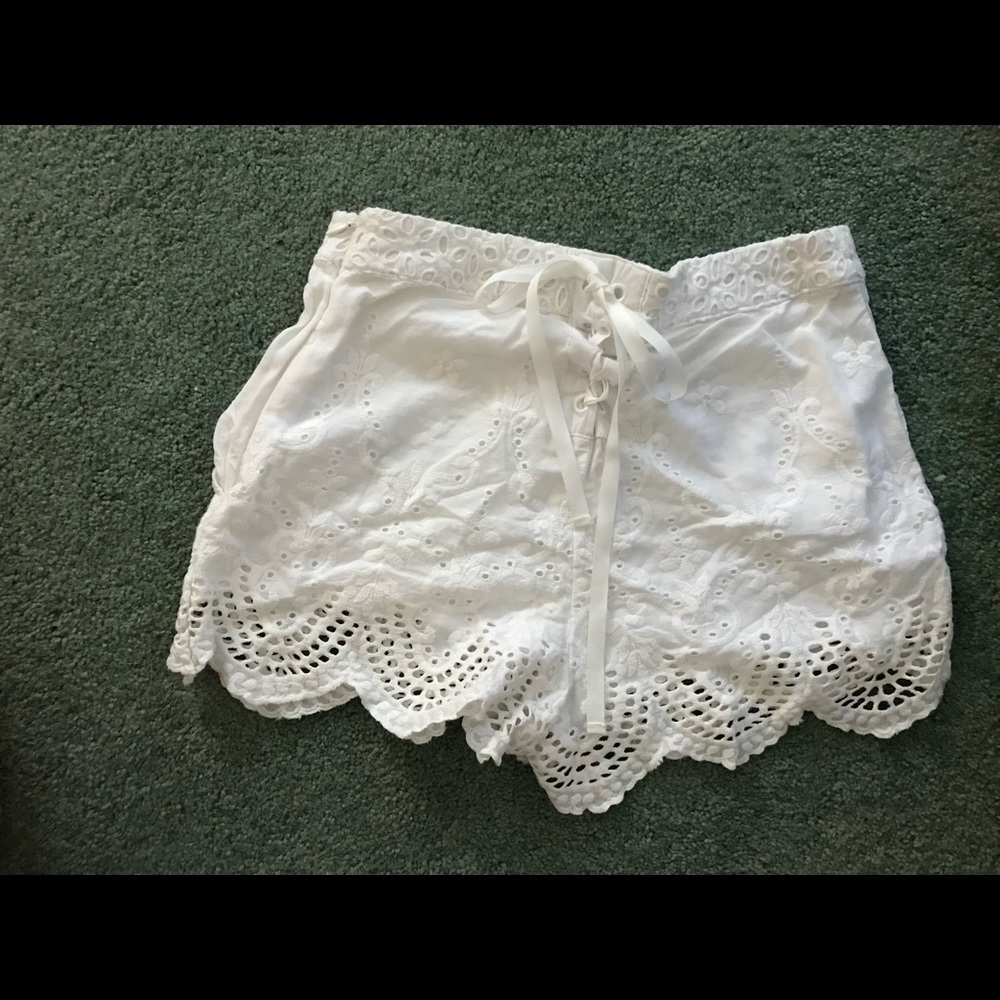 Kimchi shorts size 2